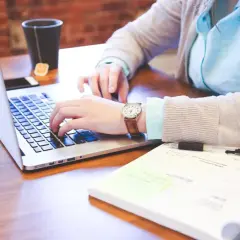 Jak napisać wniosek o nauczanie zdalne, aby uniknąć problemów?
