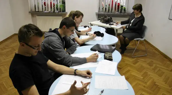 Czy korepetycje są legalne? Sprawdź, co musisz wiedzieć, aby uniknąć problemów