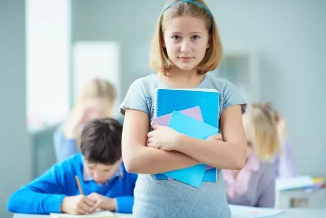 Jak napisać uzasadnienie wniosku o wydłużenie etapu edukacyjnego, by uniknąć problemów?