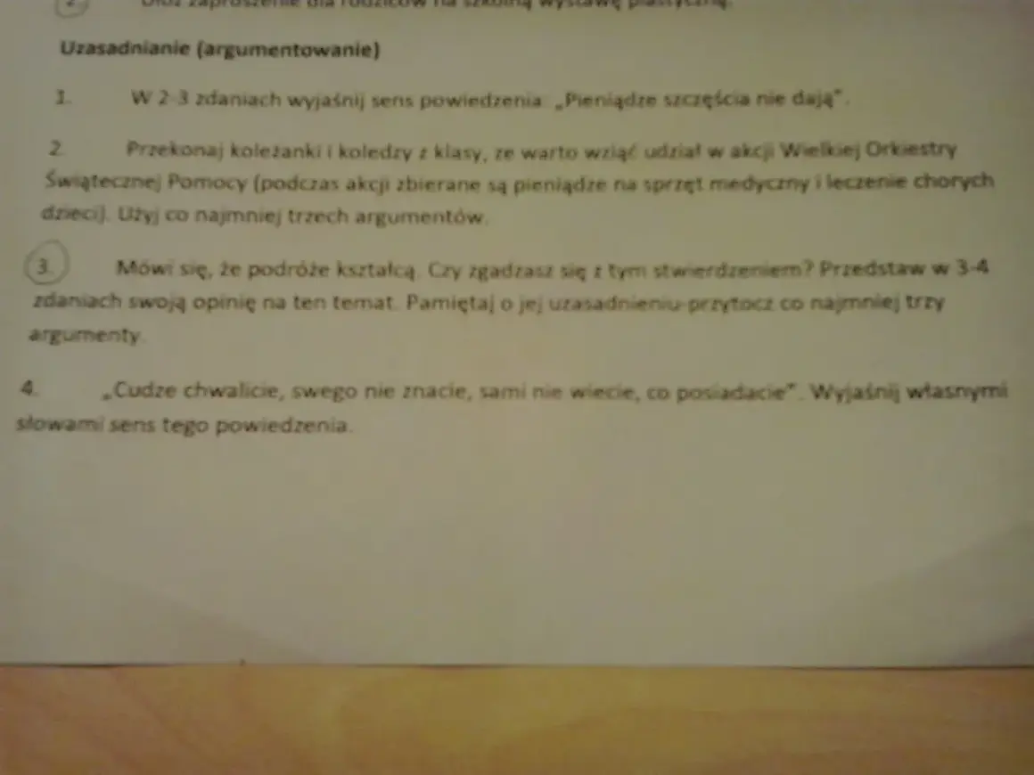 Czy warto podróżować? Argumenty i zalety podróżowania w rozprawce